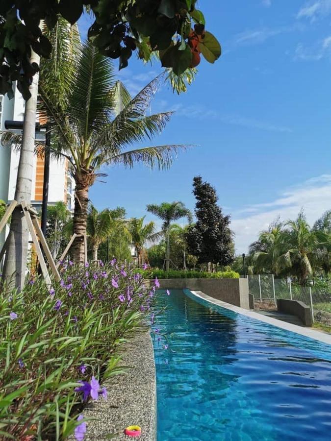 Timurbay Residence By Onehomes Kuantan Kültér fotó